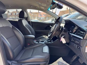 Kia Niro 1.6 GDi 2 DCT Euro 6 (s/s) 5dr