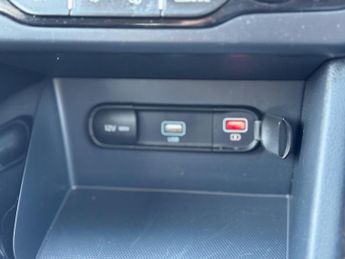 Kia Niro 1.6 GDi 2 DCT Euro 6 (s/s) 5dr