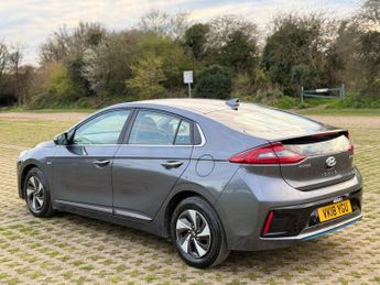 Hyundai IONIQ 1.6 h-GDi Premium Hatchback 5dr Petrol Hybrid DCT Euro 6 (s/s) (