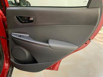 Hyundai KONA 1.6 h-GDi Premium SE DCT Euro 6 (s/s) 5dr