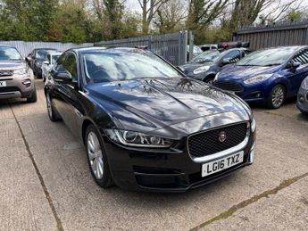 Jaguar XE 2.0d Prestige Saloon 4dr Diesel Manual Euro 6 (s/s) (163 ps)