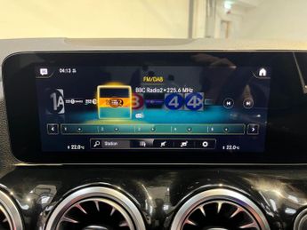 Mercedes-Benz EQA EQA 250 66.5kWh AMG Line Auto 5dr