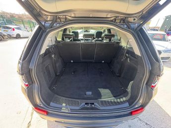 Land Rover Discovery Sport 2.0 TD4 HSE Black Auto 4WD Euro 6 (s/s) 5dr