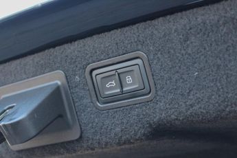 Audi A8 3.0 TFSI V6 55 S line Tiptronic quattro Euro 6 (s/s) 4dr