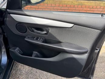 BMW 2 Series Active Tourer 2.0 218d SE Auto Euro 6 (s/s) 5dr