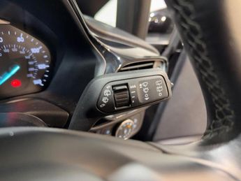 Ford Fiesta 1.0T EcoBoost Titanium Auto Euro 6 (s/s) 5dr