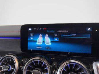 Mercedes-Benz EQB EQB 350 66.5kWh AMG Line (Premium Plus) Auto 4MATIC 5dr