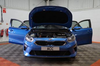 Kia Ceed 1.4 T-GDi Blue Edition DCT Euro 6 (s/s) 5dr