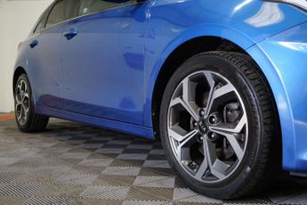 Kia Ceed 1.4 T-GDi Blue Edition DCT Euro 6 (s/s) 5dr
