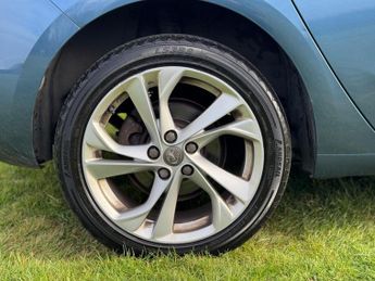 Vauxhall Astra 1.4i Turbo SRi Auto Euro 6 (s/s) 5dr