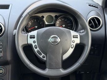 Nissan Qashqai 2.0 Tekna CVT 2WD 5dr