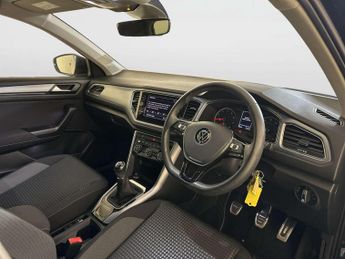 Volkswagen T-Roc 1.0 TSI Active SUV 5dr Petrol Manual Euro 6 (s/s) (110 ps)