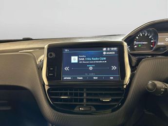 Peugeot 208 1.2 PureTech Tech Edition Hatchback 5dr Petrol Manual Euro 6 (s/