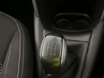 Peugeot 208 1.2 PureTech Tech Edition Hatchback 5dr Petrol Manual Euro 6 (s/