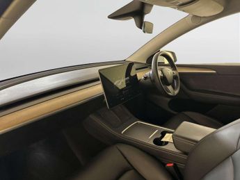 Tesla Model Y (Dual Motor) Long Range SUV 5dr Electric Auto 4WDE (384 bhp)