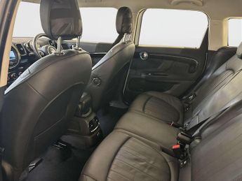 MINI Countryman 1.5 7.6kWh Cooper SE Exclusive SUV 5dr Petrol Plug-in Hybrid Aut