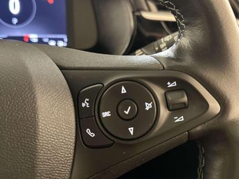 Vauxhall Corsa Electric 50kWh SE Premium Hatchback 5dr Electric Auto (136 ps)