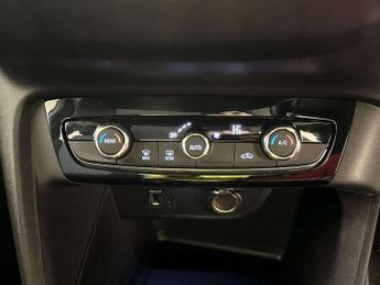 Vauxhall Corsa Electric 50kWh SE Premium Hatchback 5dr Electric Auto (136 ps)