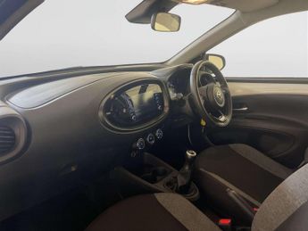 Toyota Aygo X 1.0 VVT-i Pure Hatchback 5dr Petrol Manual Euro 6 (s/s) (72 ps)