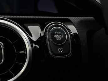 Mercedes-Benz A Class 1.5 A180d Sport (Executive) 7G-DCT Euro 6 (s/s) 5dr