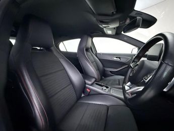 Mercedes-Benz GLA 2.1 GLA220d AMG Line (Premium) 7G-DCT 4MATIC Euro 6 (s/s) 5dr