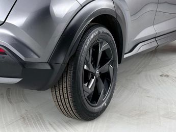 Nissan Juke 1.6 N-Connecta Auto Euro 6 5dr