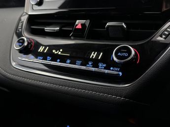 Toyota Corolla 2.0 VVT-h GR SPORT Touring Sports CVT Euro 6 (s/s) 5dr