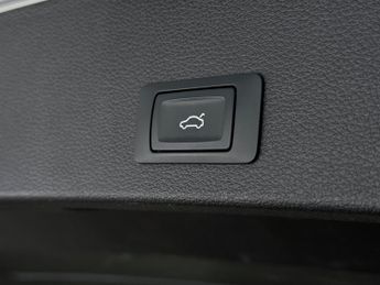 Audi Q2 1.5 TFSI CoD 35 S line S Tronic Euro 6 (s/s) 5dr