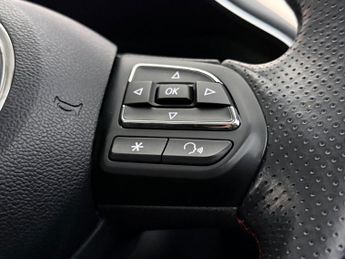 MG MG HS 1.5 T-GDI Excite DCT Euro 6 (s/s) 5dr