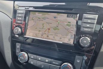 Nissan Qashqai 1.3 DIG-T N-Motion DCT Auto Euro 6 (s/s) 5dr