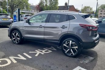 Nissan Qashqai 1.3 DIG-T N-Motion DCT Auto Euro 6 (s/s) 5dr
