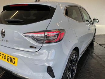 Renault Clio 1.6 E-TECH techno Auto Euro 6 (s/s) 5dr
