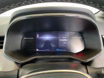 Renault Clio 1.6 E-TECH techno Auto Euro 6 (s/s) 5dr