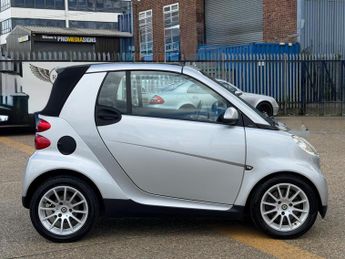 Smart fortwo 1.0 MHD Passion Cabriolet Auto Euro 4 2dr