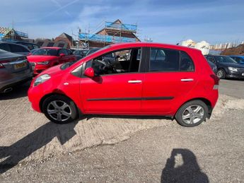 Toyota Yaris 1.0 VVT-i TR Euro 4 5dr