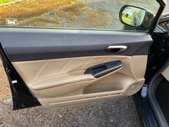 Honda Civic 1.3 IMA ES 4dr