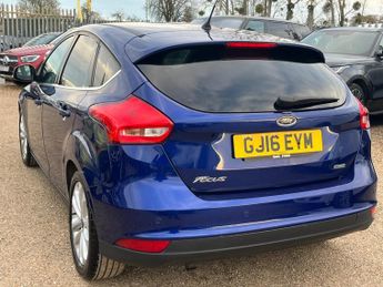 Ford Focus 1.0T EcoBoost Zetec Euro 6 (s/s) 5dr