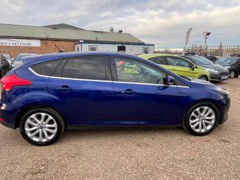 Ford Focus 1.0T EcoBoost Zetec Euro 6 (s/s) 5dr