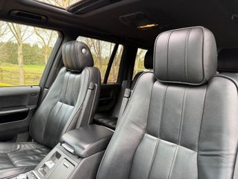 Land Rover Range Rover 3.6 TD V8 Vogue Auto 4WD Euro 4 5dr