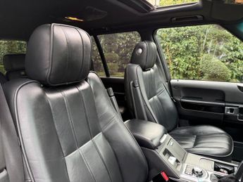 Land Rover Range Rover 3.6 TD V8 Vogue Auto 4WD Euro 4 5dr