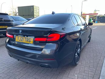 BMW 5 Series 3.0 530d MHT M Sport Saloon 4dr Diesel Hybrid Steptronic xDrive 