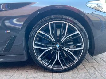 BMW 5 Series 3.0 530d MHT M Sport Saloon 4dr Diesel Hybrid Steptronic xDrive 