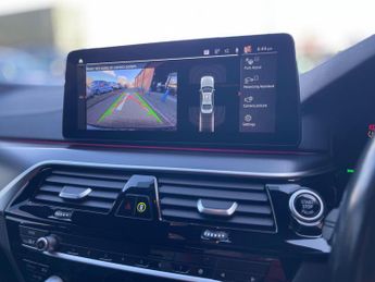 BMW 5 Series 3.0 530d MHT M Sport Saloon 4dr Diesel Hybrid Steptronic xDrive 