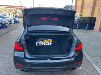 BMW 5 Series 3.0 530d MHT M Sport Saloon 4dr Diesel Hybrid Steptronic xDrive 