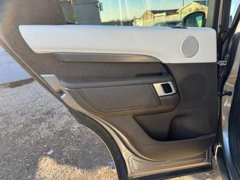 Land Rover Discovery 2.0 SD4 HSE Auto 4WD Euro 6 (s/s) 5dr