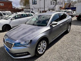 Skoda Superb 1.6 TDI SE Technology Hatchback 5dr Diesel DSG Euro 6 (s/s) (120