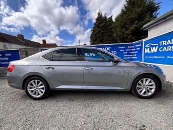 Skoda Superb 1.6 TDI SE Technology Hatchback 5dr Diesel DSG Euro 6 (s/s) (120