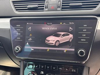 Skoda Superb 1.6 TDI SE Technology Hatchback 5dr Diesel DSG Euro 6 (s/s) (120