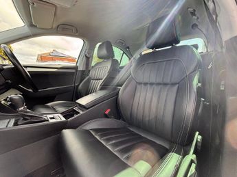 Skoda Superb 1.6 TDI SE Technology Hatchback 5dr Diesel DSG Euro 6 (s/s) (120