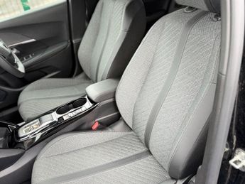 Peugeot 2008 1.2 PureTech Allure EAT Euro 6 (s/s) 5dr